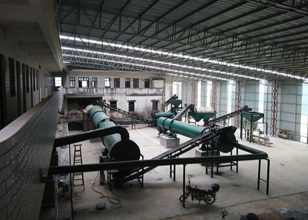 Dây chuyền sản xuất phân hữu cơ phân gà Nhà máy sản xuất phân bón 10t / H