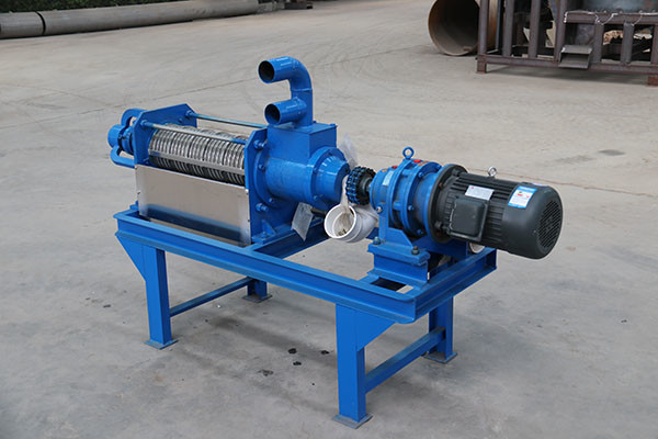 4-25 T / H Bộ tách phân bò gia súc tùy chỉnh với sức mạnh bơm 7,5kw
