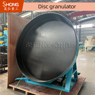 Granulator phân bón hỗn hợp với thiết bị cào không có động lực và thiết bị cào có thể điều chỉnh độ nghiêng đĩa và lái dây đai linh hoạt