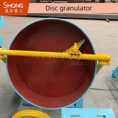 Disc Pan Máy Granulator phân bón hữu cơ với tỷ lệ phân hạt 93% Ba cổng xả và 380V 50Hz